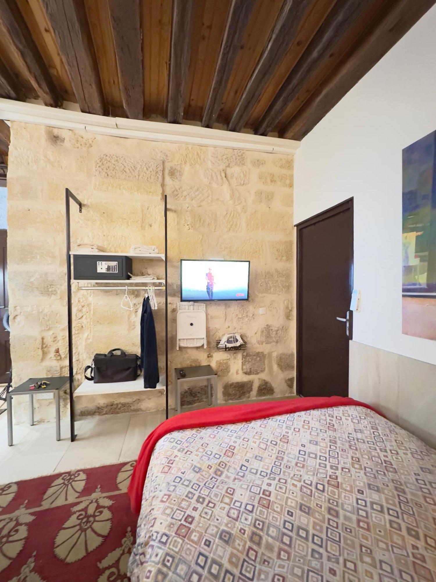 Apartment Charles V Flat Ground Floor *