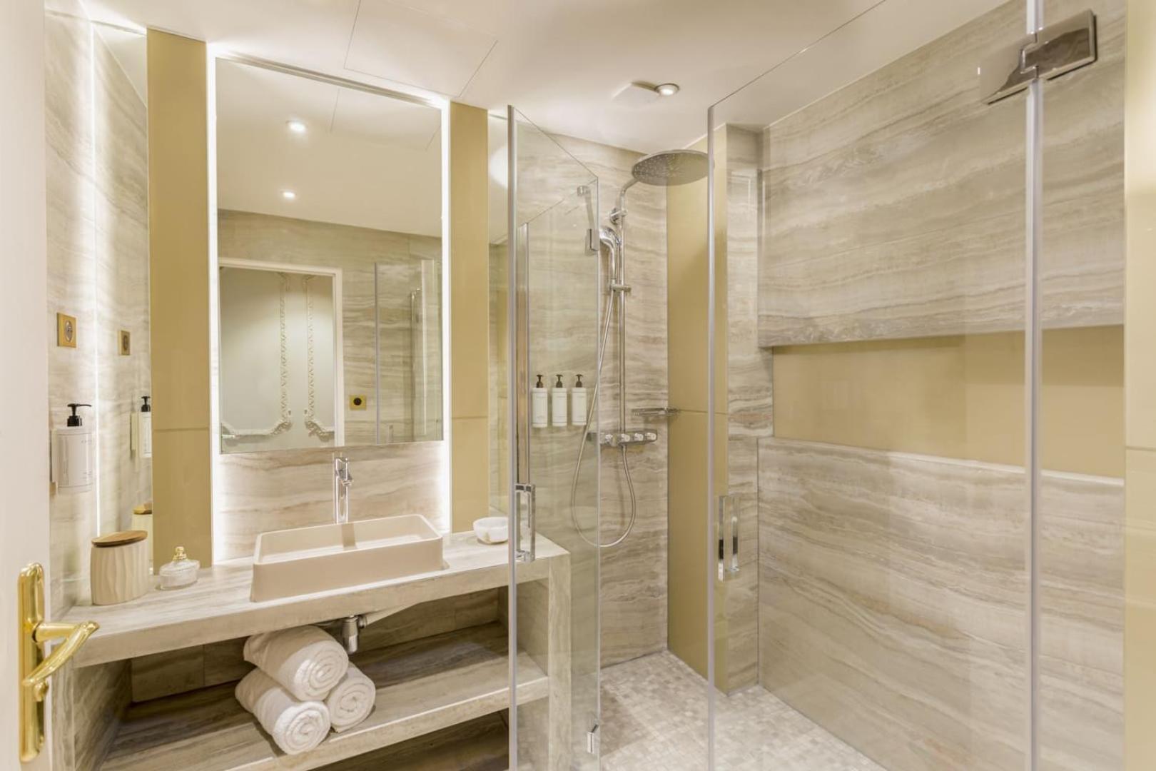 Merveil - Signature Suite-champs Elysees- Marignan Apartment *