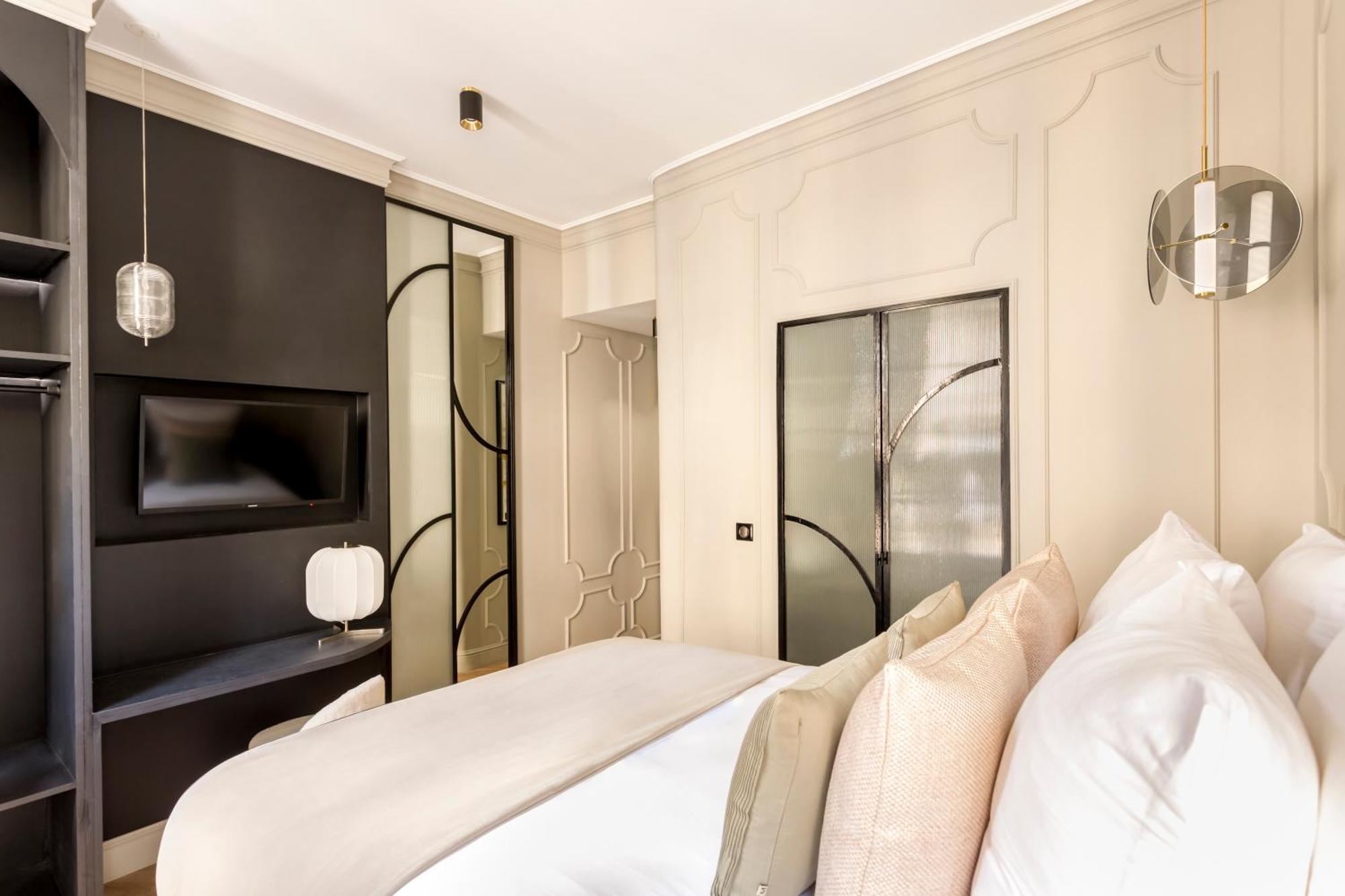 Merveil - Signature - Marais - Montmartre Apartment