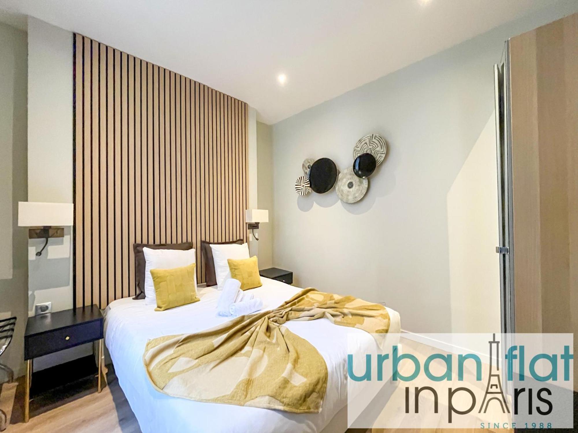 Apartment Urban Flat 63 - Beautiful 3 Bedroom Flat Champs-elysees