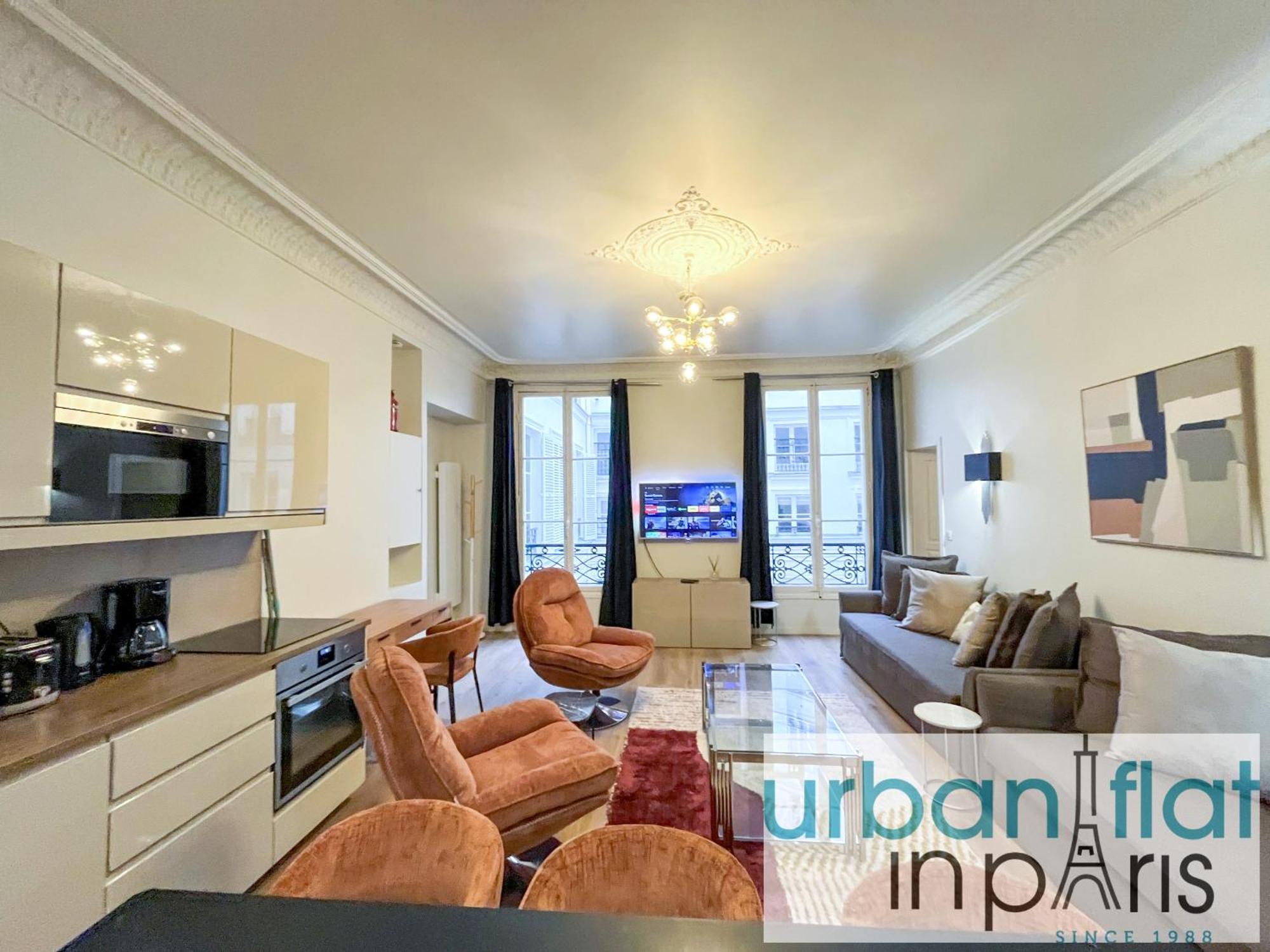 Urban Flat 63 - Beautiful 3 Bedroom Flat Champs-elysees Apartment Paris