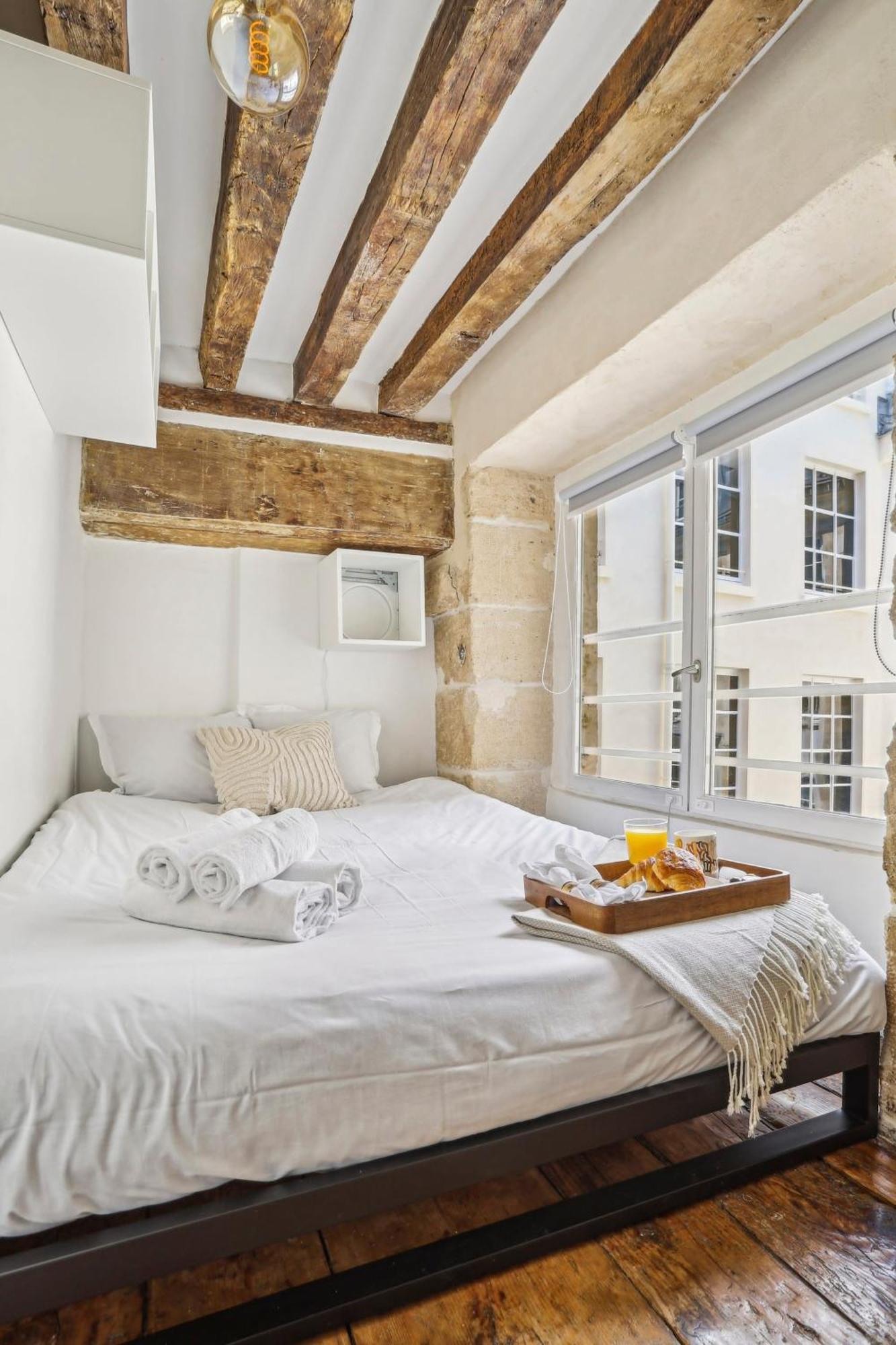 Apartment & Louvre - 1br - Cityapartmentstay *