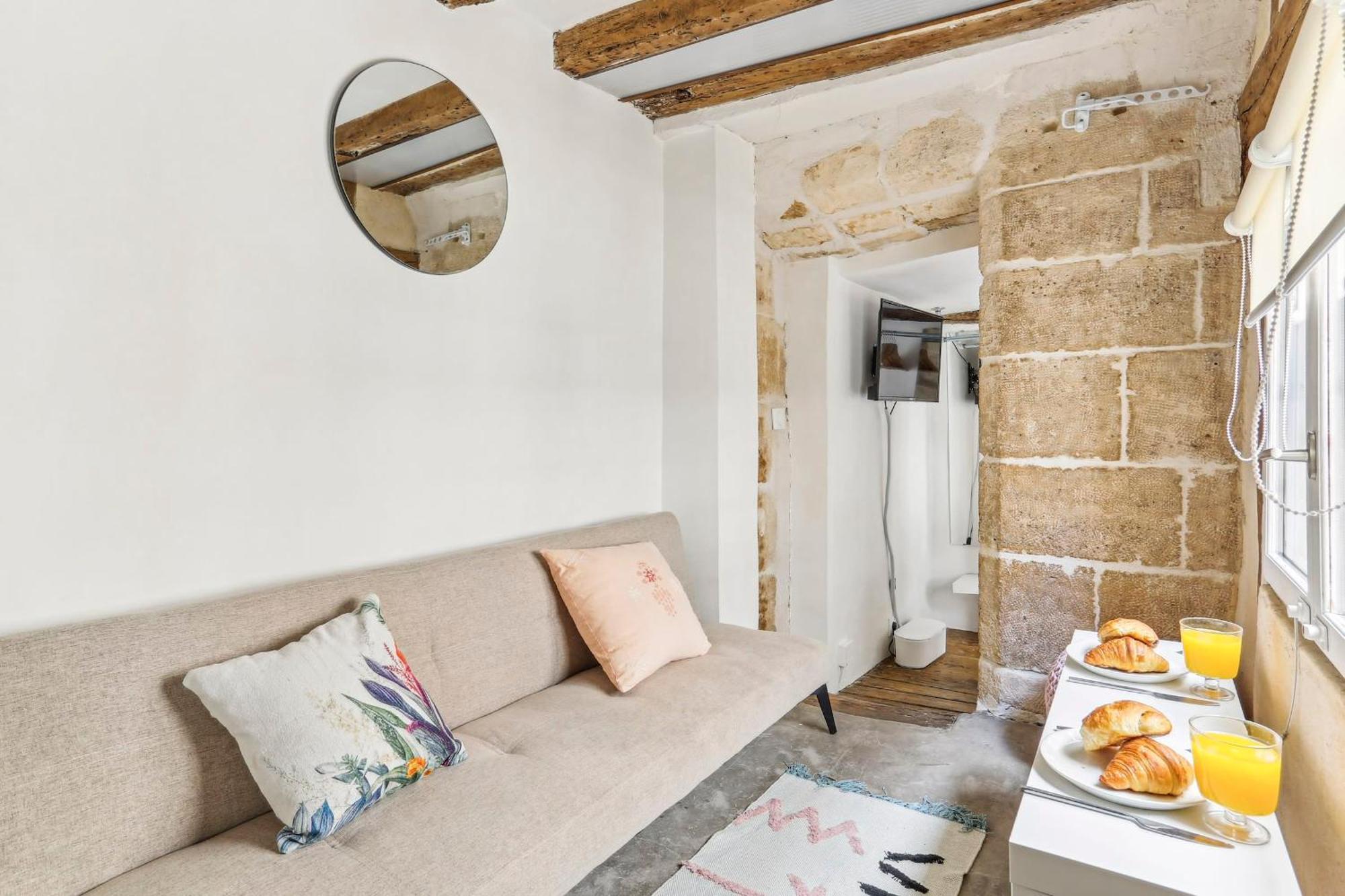 & Louvre - 1br - Cityapartmentstay * Paris