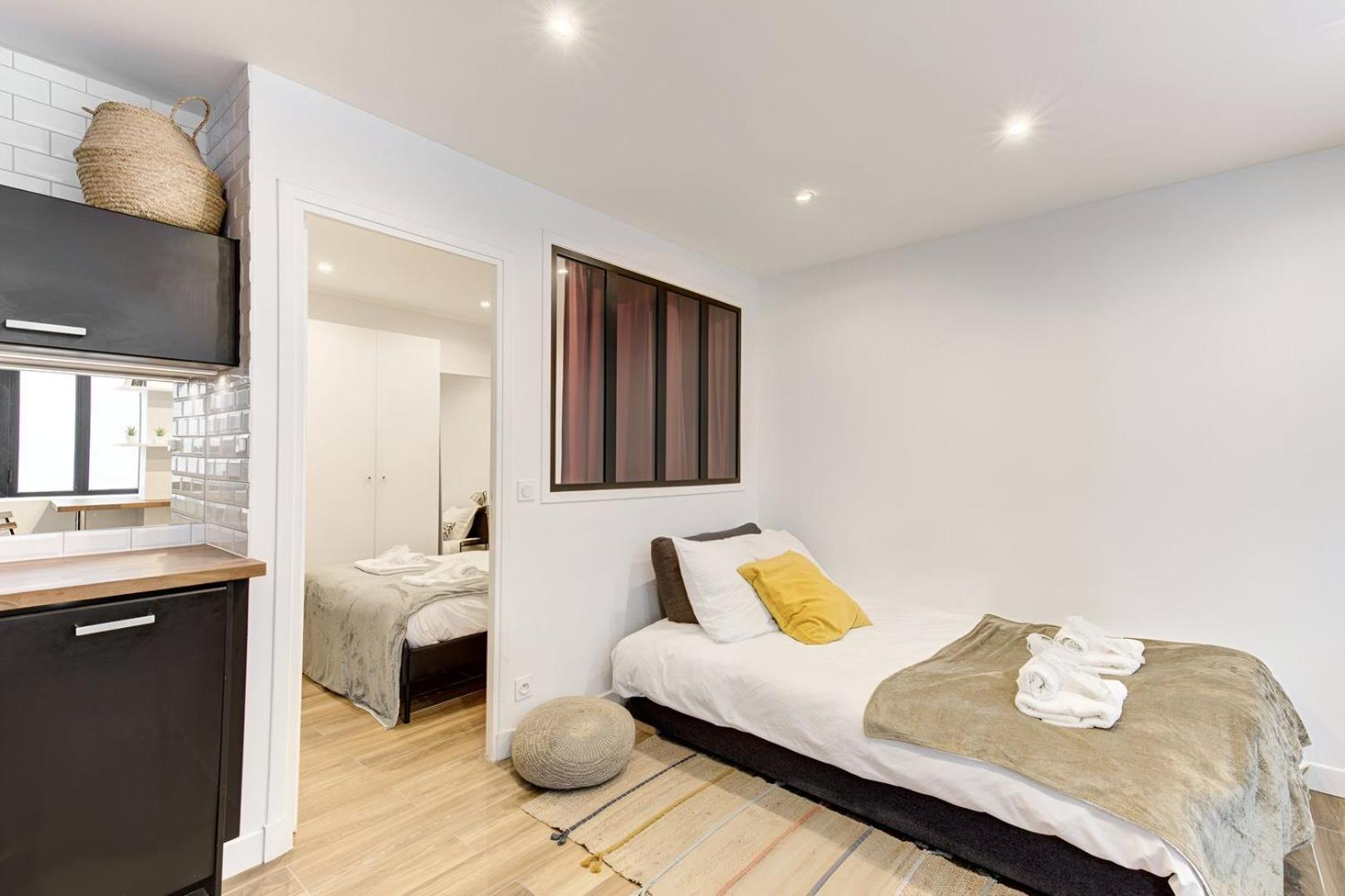 318 Pivert - Superb In Paris
