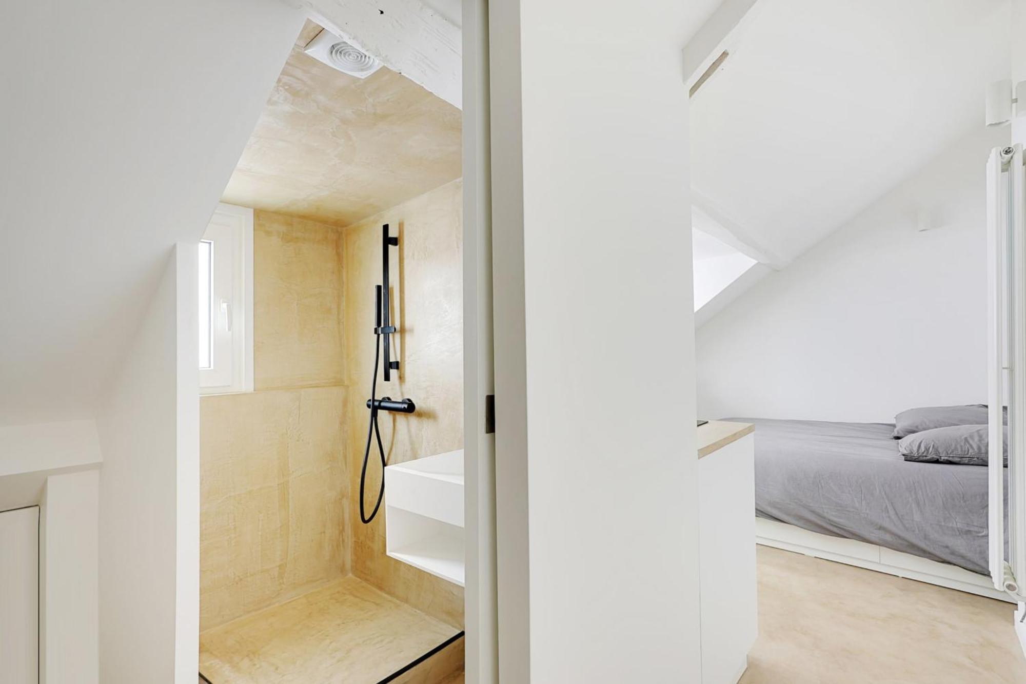 Saint Germain Beautiful Apartment Paris