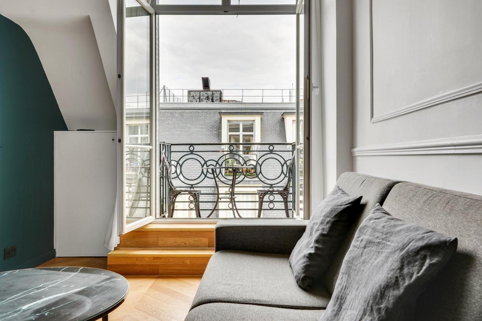 240 Elysee - Superb In Apartment *
