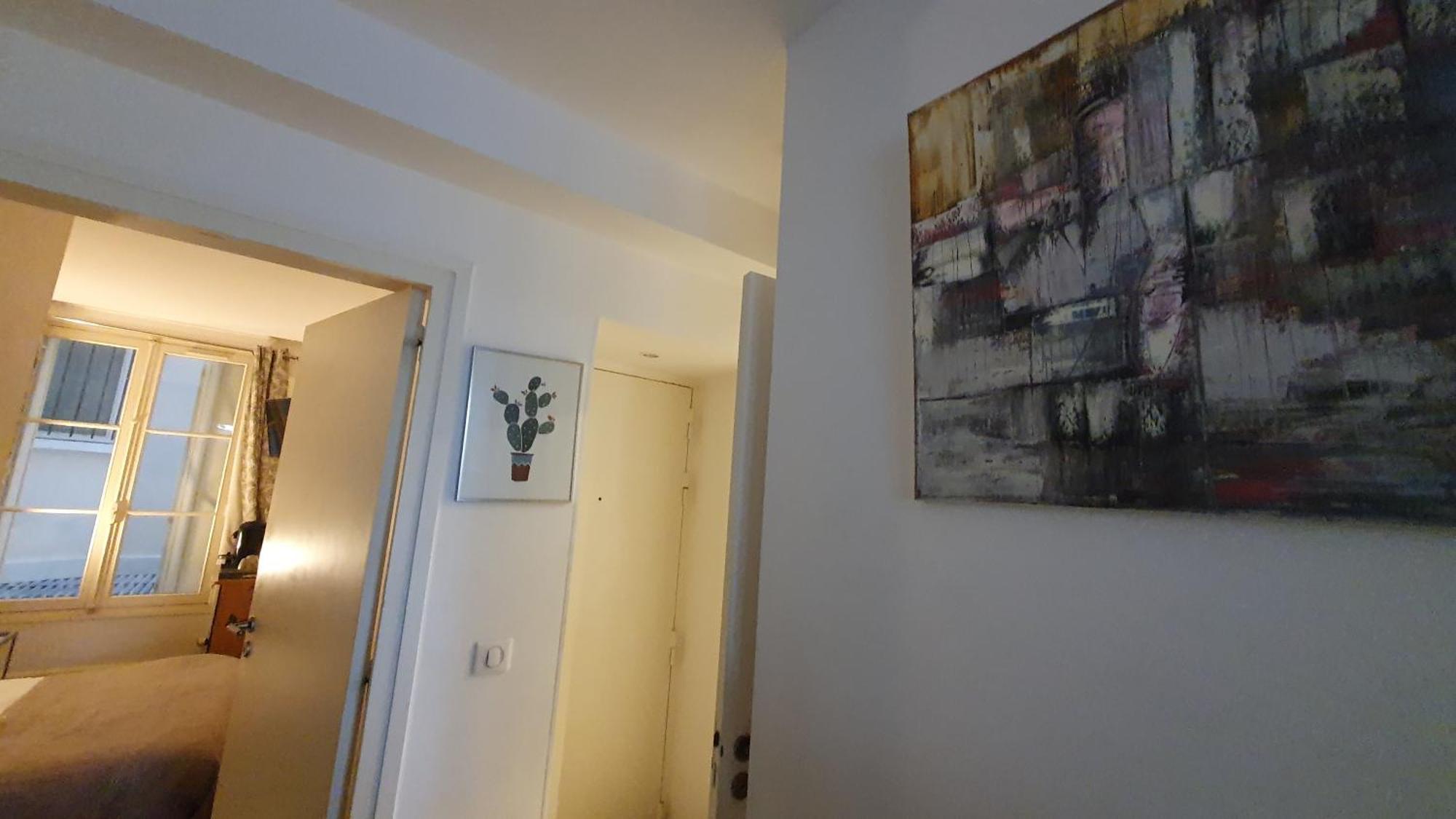 Apartment 1 Minute Gare Montparnasse,center,close To Louvre Meusm And Eiffel Tour ,amusing Place
