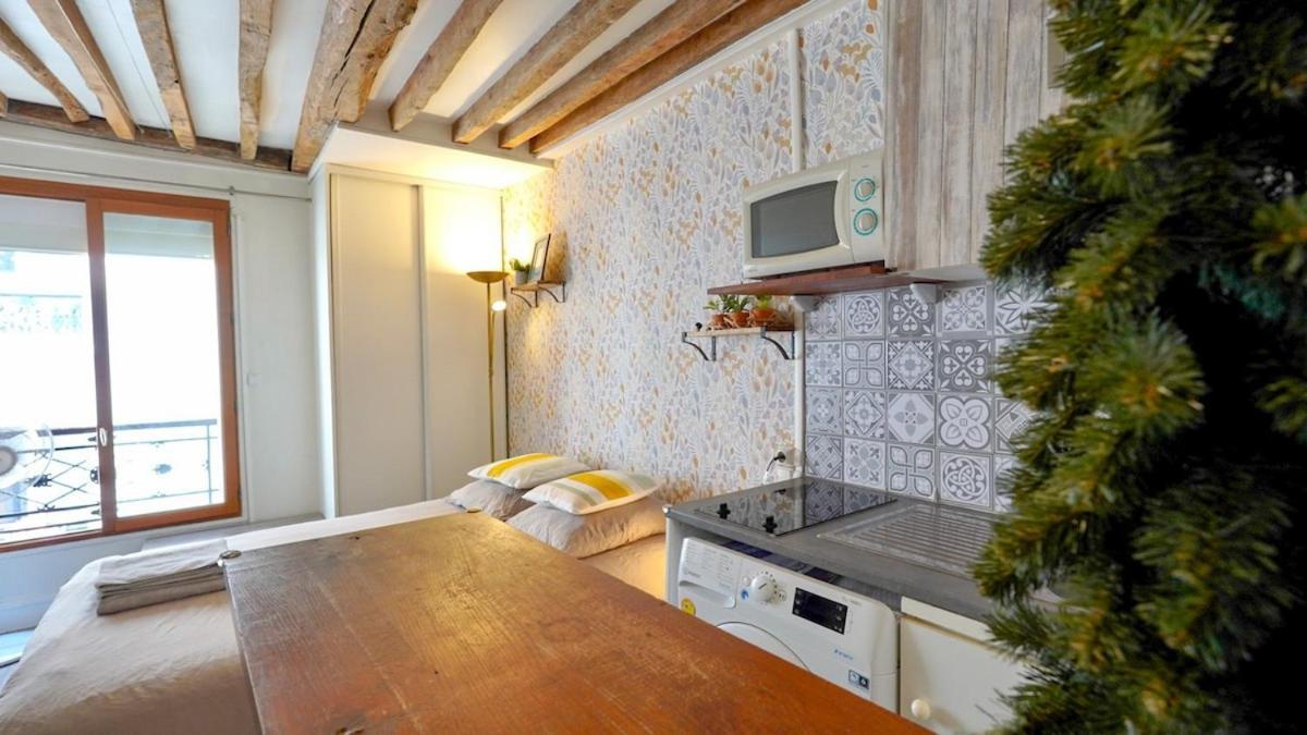 04 Grand Near Republique Apartment Paris