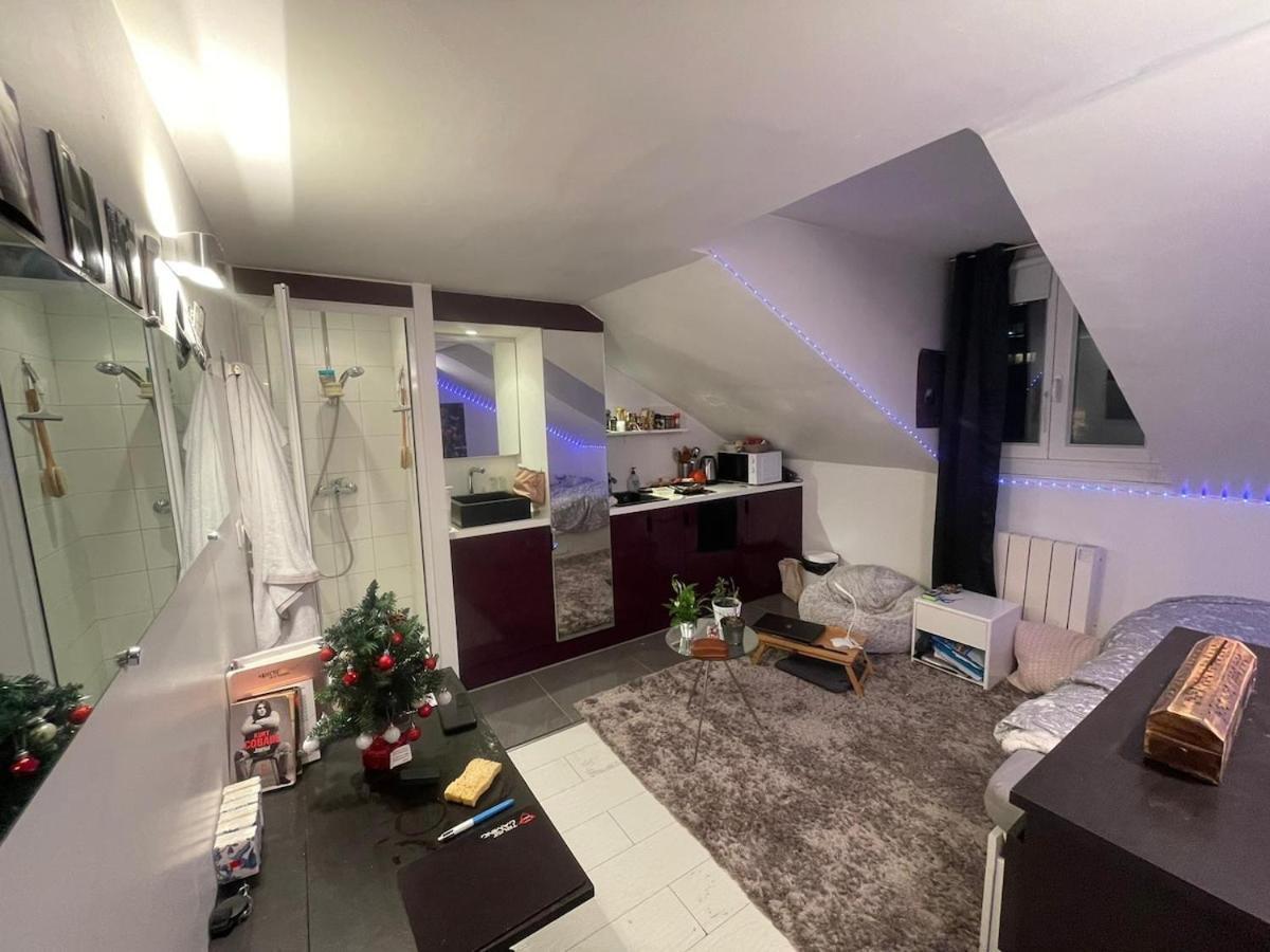 Appartement Fully Equipped Studette, 14ieme *