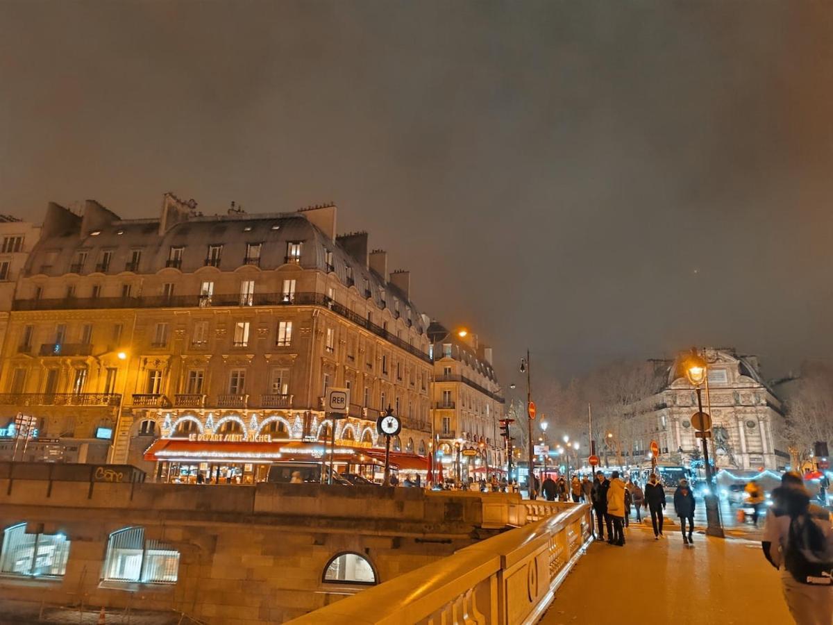 Haussmannien Saint Michel Notre Dame