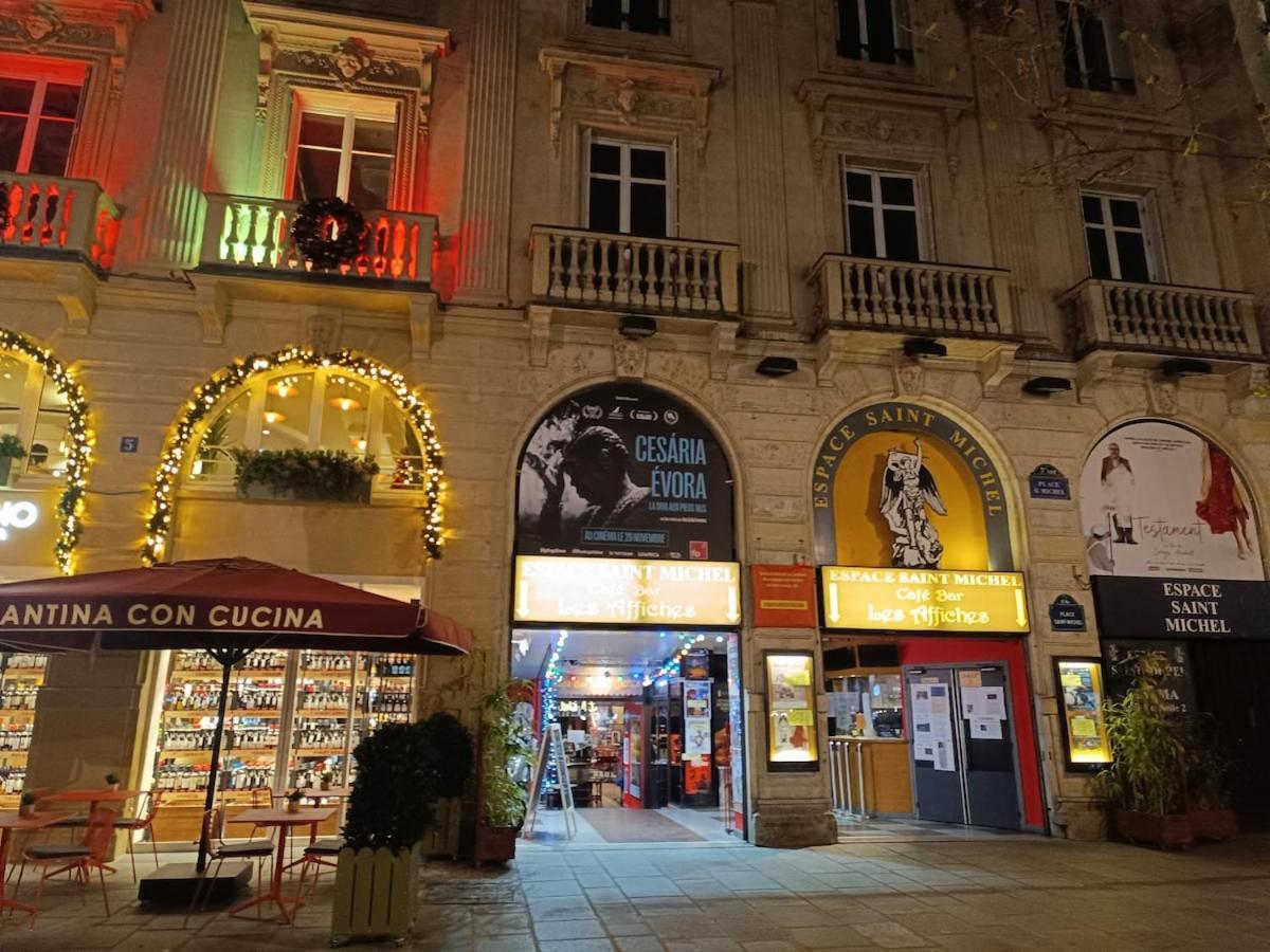 Apartment Haussmannien Saint Michel Notre Dame Paris