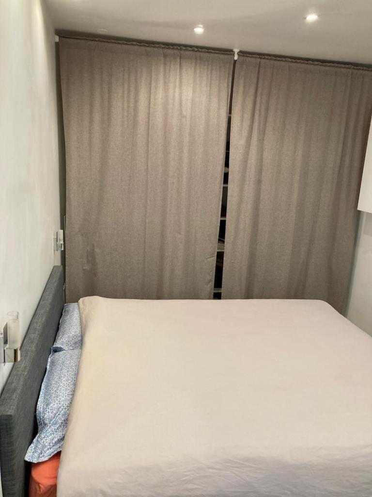 15 Apartment Paris