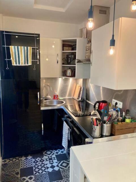 Apartment 15