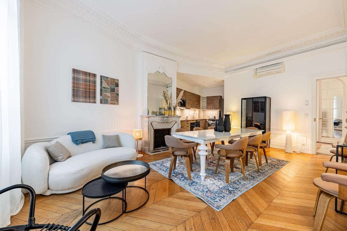 Amazing 4bedrooms Champs Elysees Ac Apartment