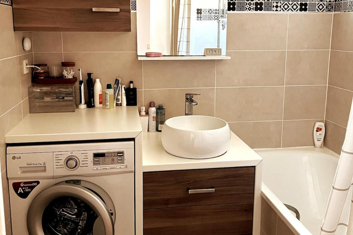 Appartement In Montrouge *