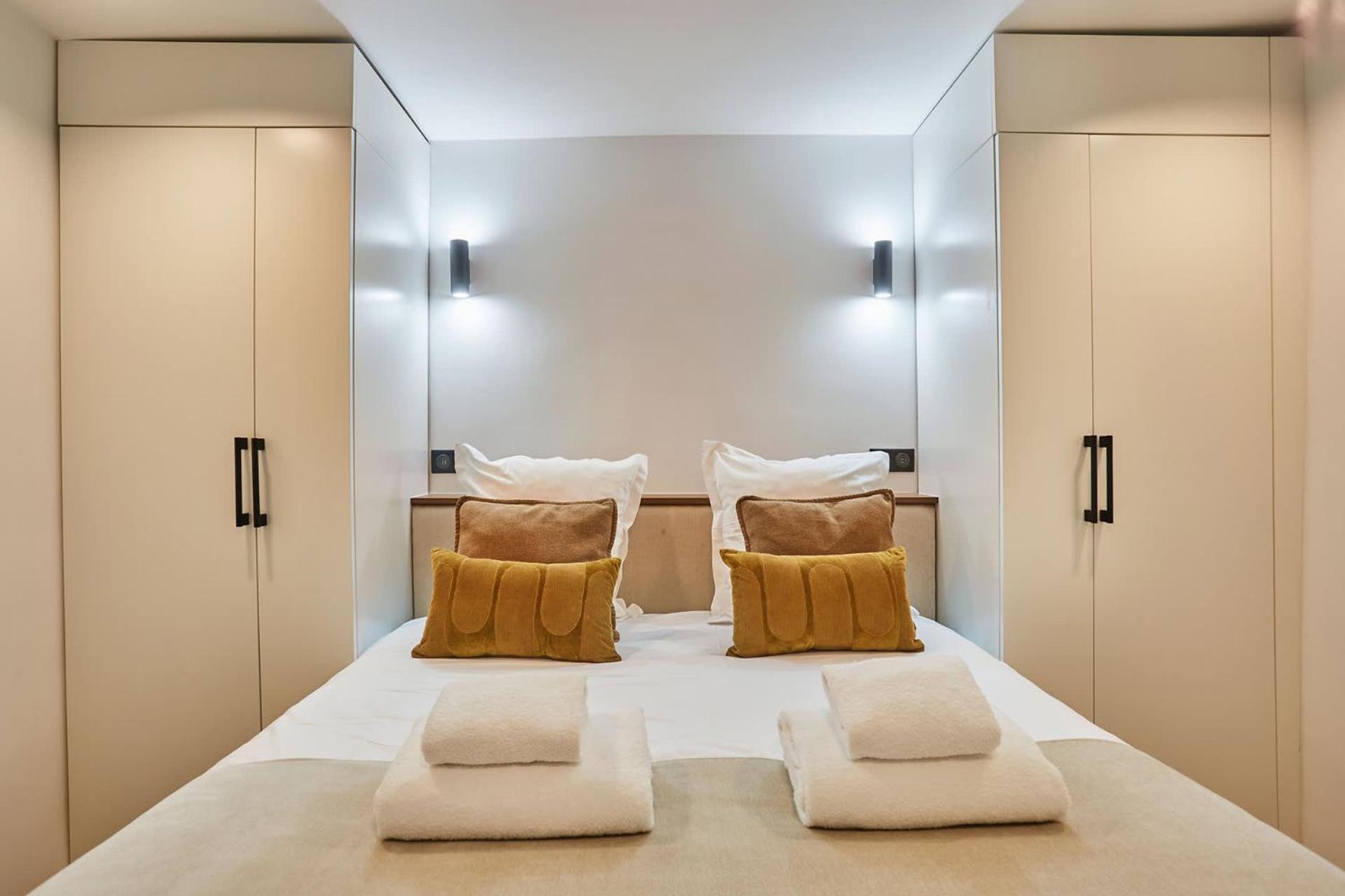 Apartment Superb Center Of By Prestige *