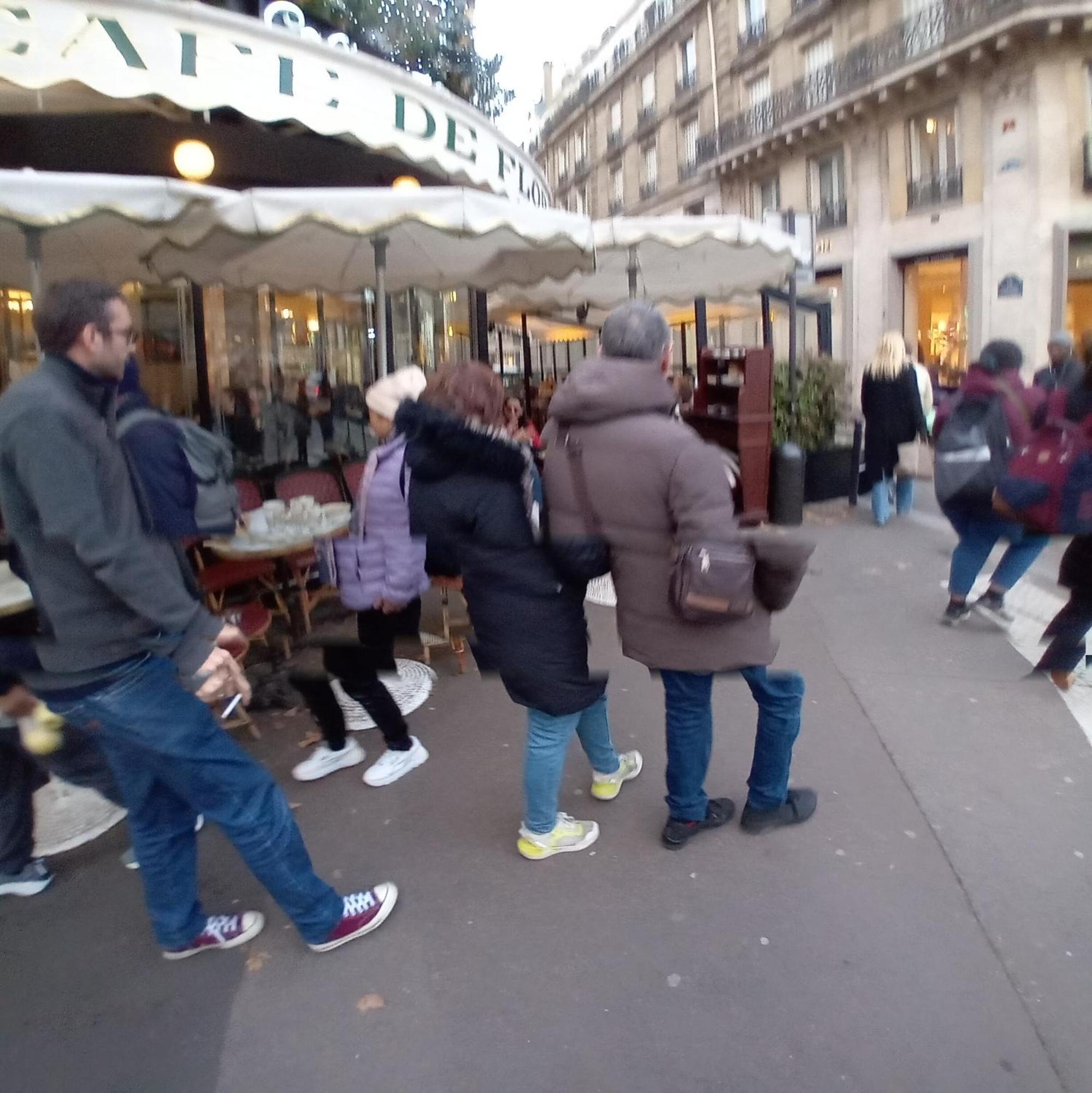 1 Minute Gare Montparnasse,center,close To Louvre Meusm And Eiffel Tour ,amusing Place Apartment