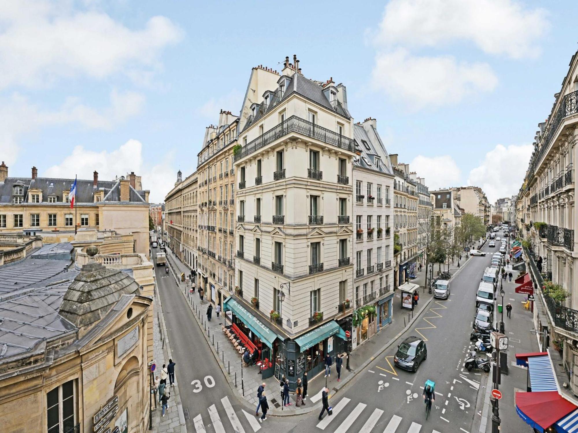 Cosy Flat In The Heart Of - Mobility Lease Apartment *