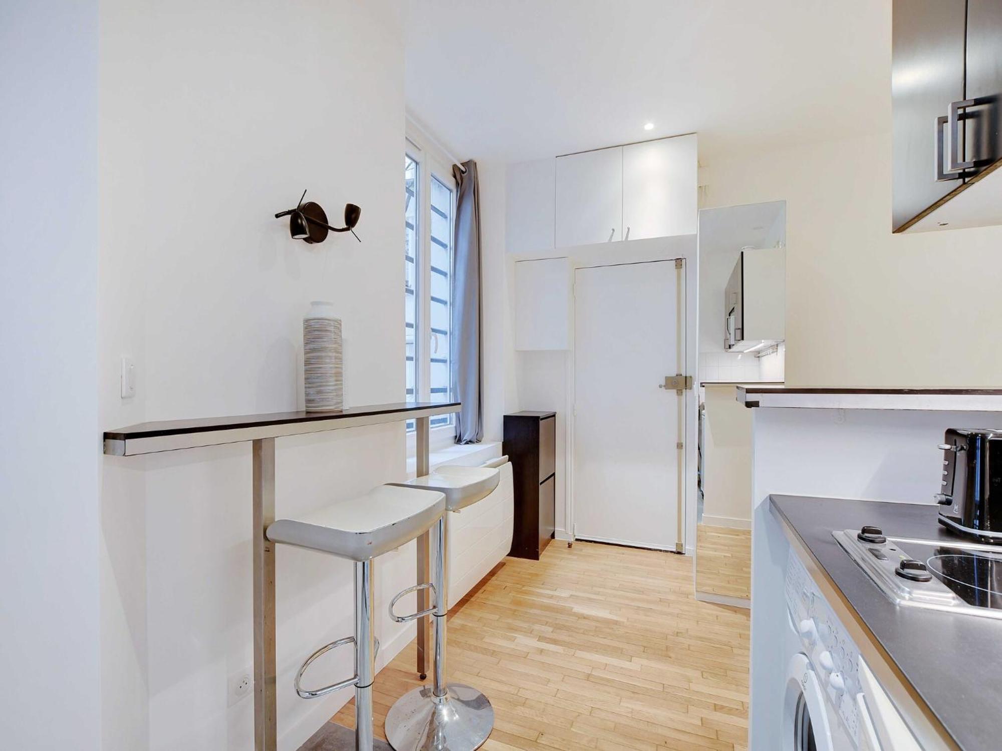 Holiday home Charming 2p - Bastille Charonne