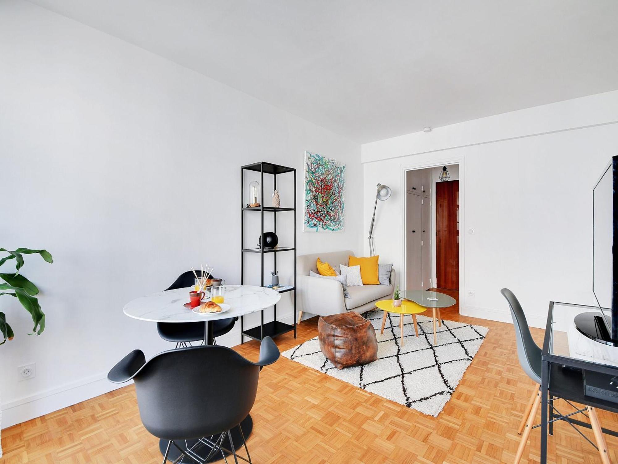 2p Champs De Mars - La Motte Picquet Apartment