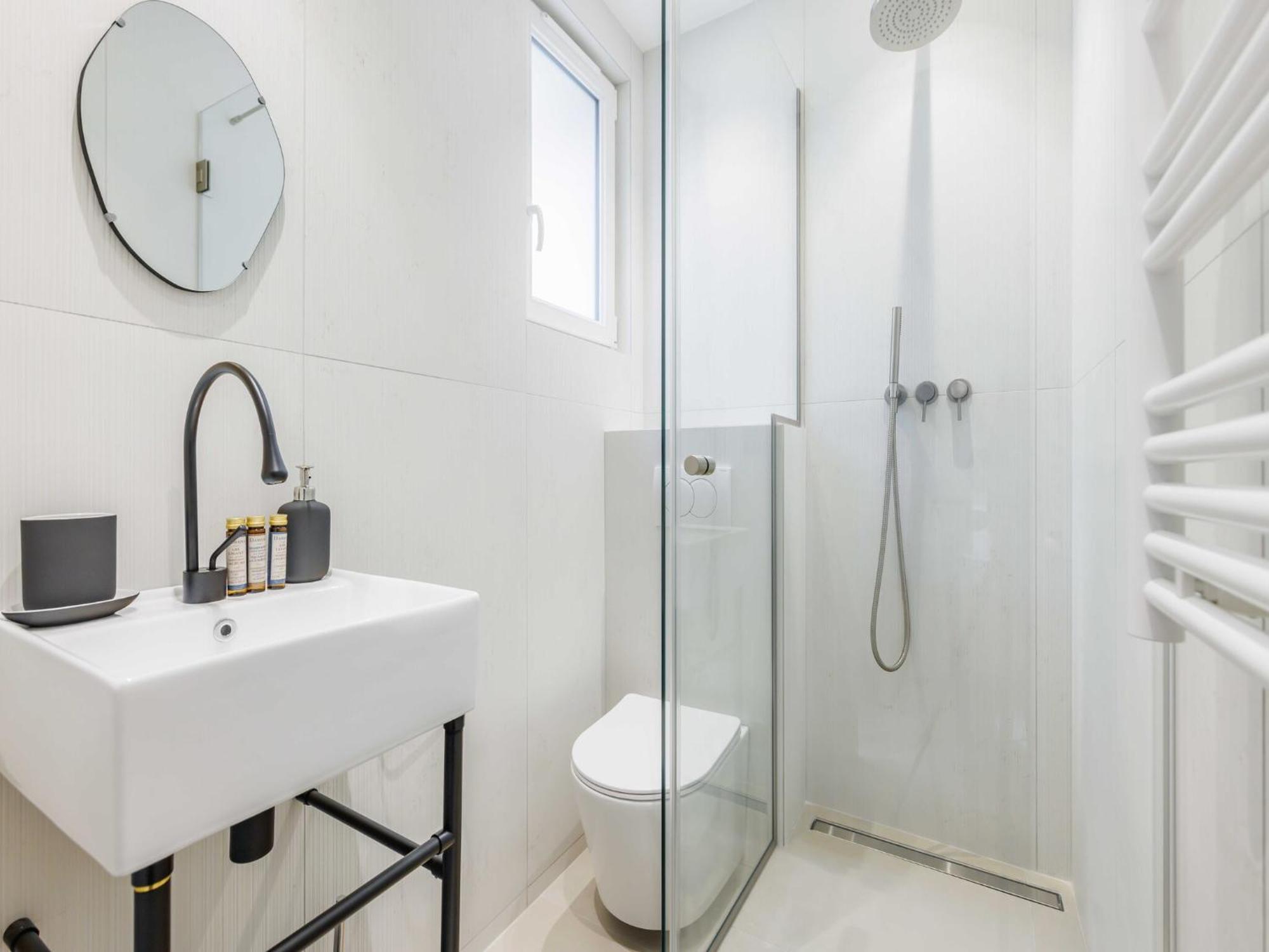 Apartment Modern -2p- Near Montmartre *