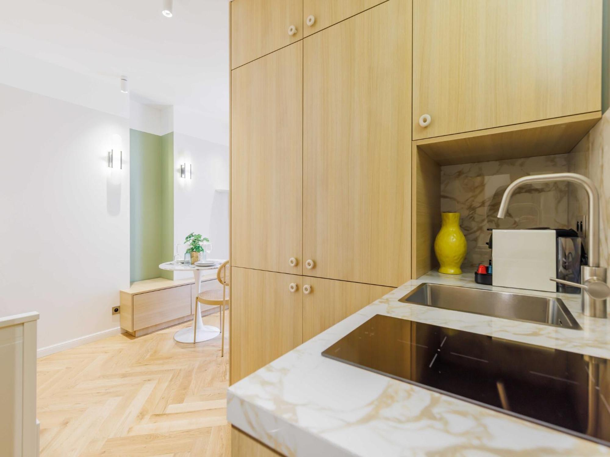 Modern -2p- Near Montmartre Apartment