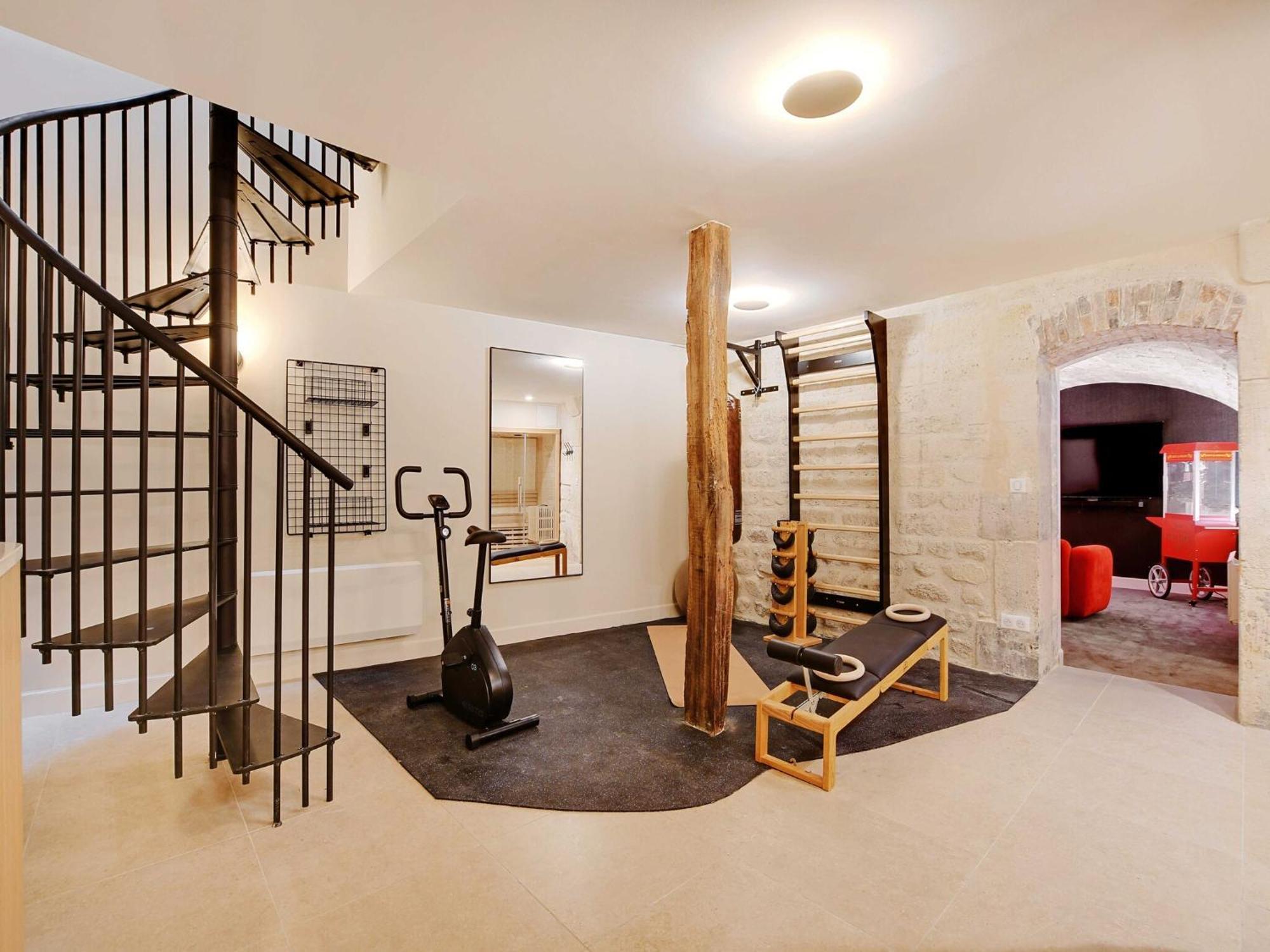 Apartment Exceptional House Sauna, Gym, Cinema, Wine Cellar Paris