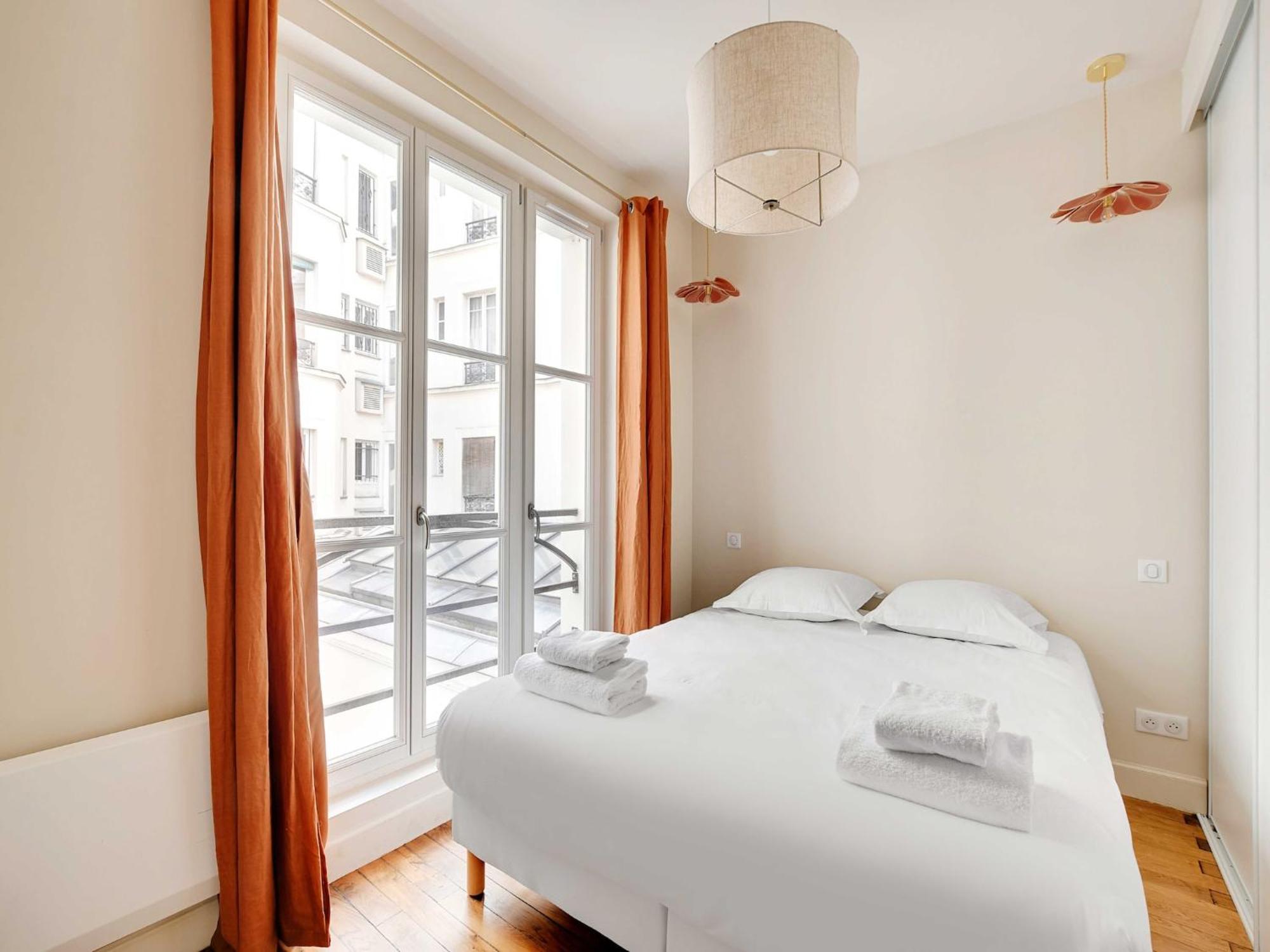 Exceptional House Sauna, Gym, Cinema, Wine Cellar Paris