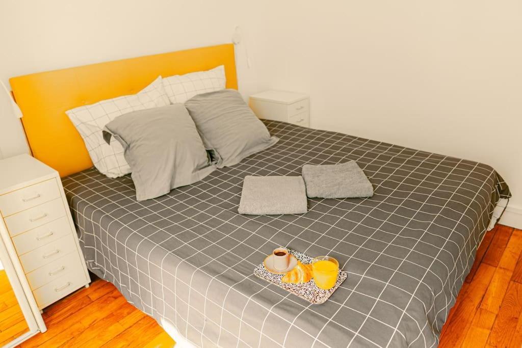 Apartment Eiffel Tower Necker