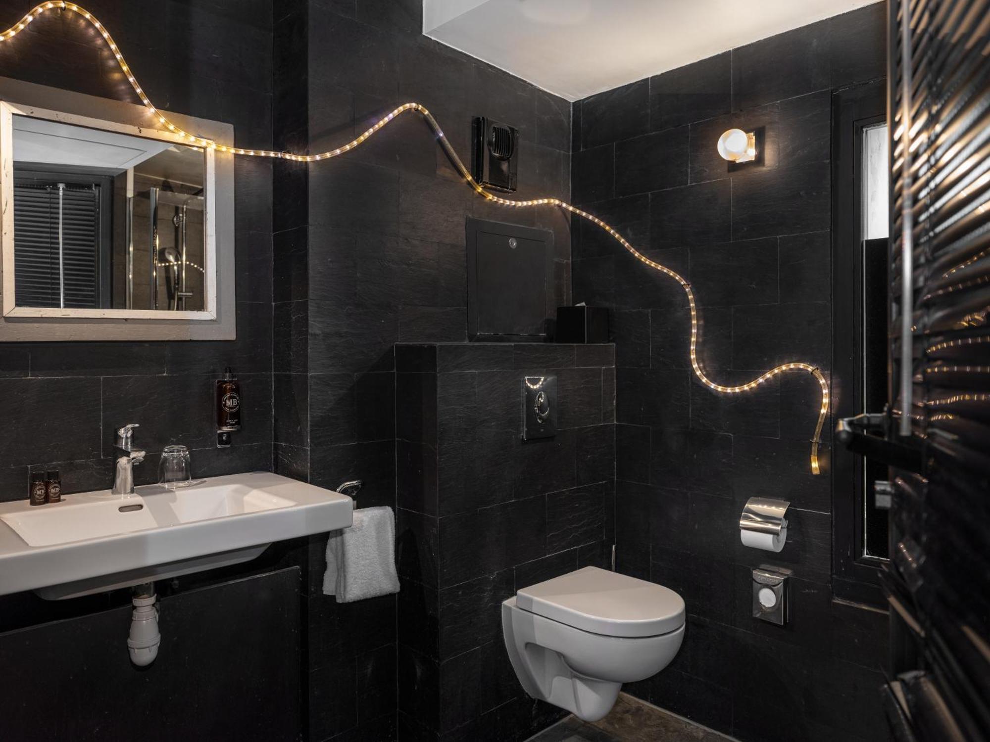Edgar & Achille Hotel Paris