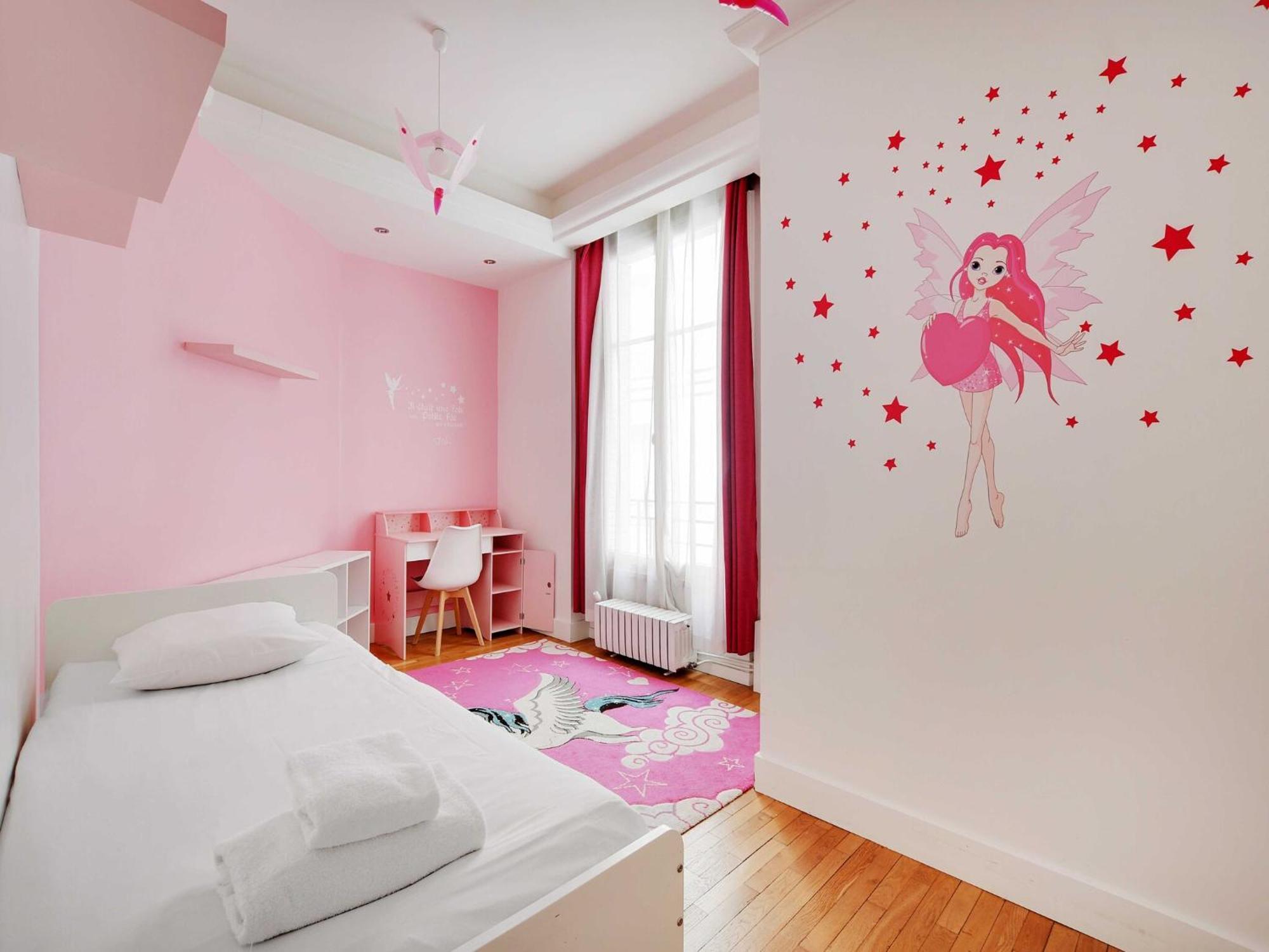 Apartment Sophisticated Appt 4 Bdr 8p - 17e Porte D'asnieres