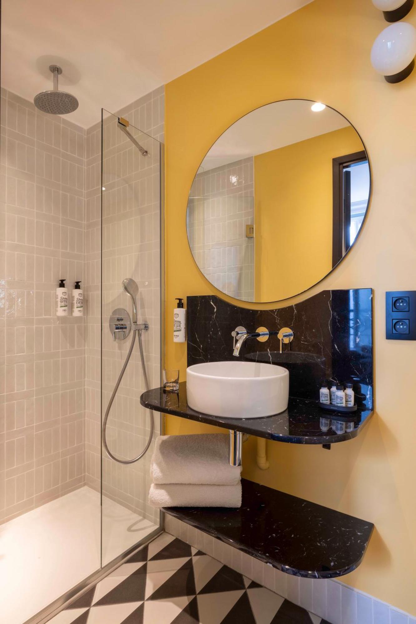 Le Clark 4* Paris