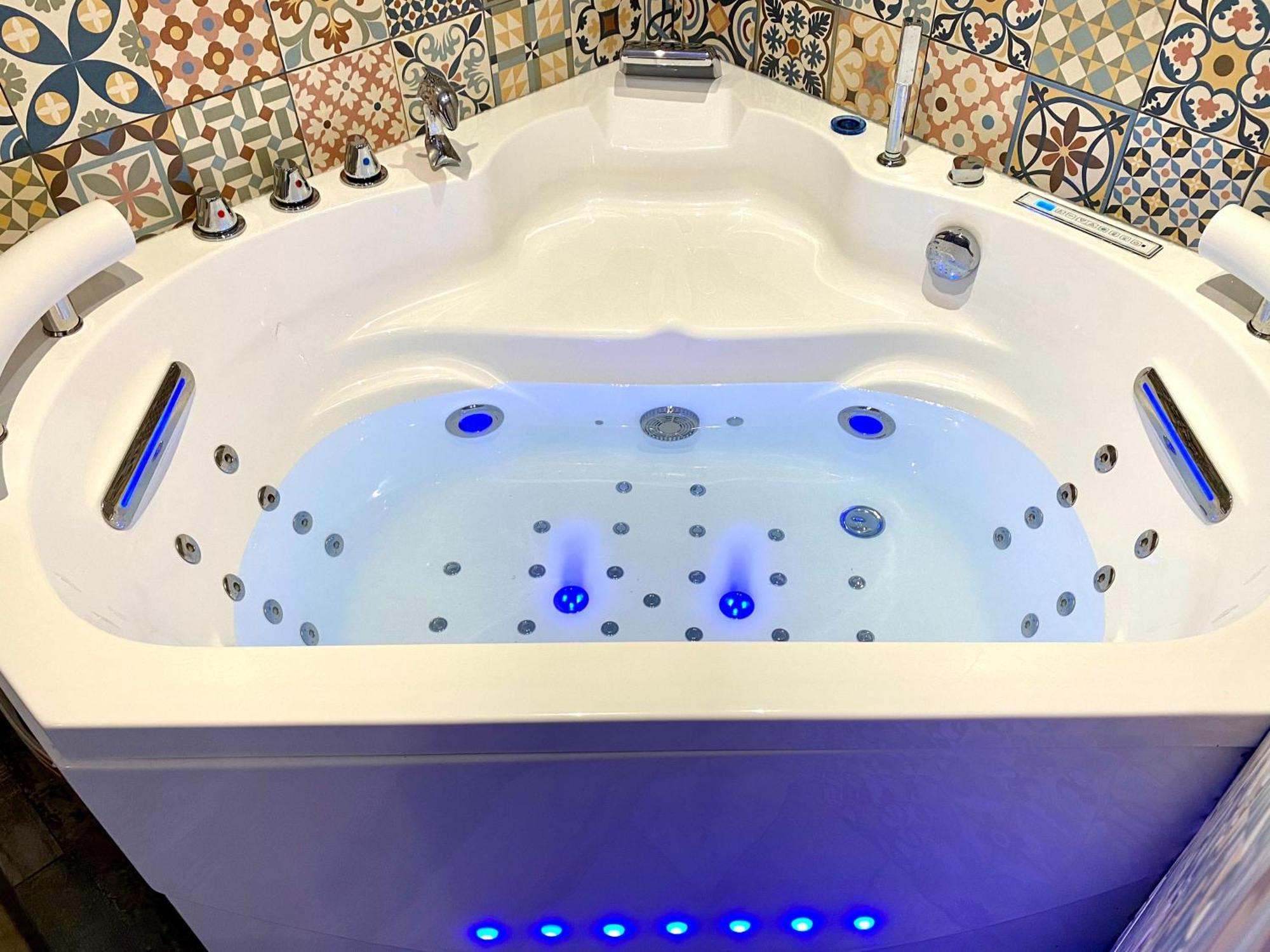 Aparthotel #spa Wellness @ 11eme *