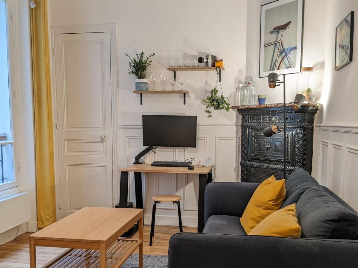 2 Steps From Montmartre Apartment