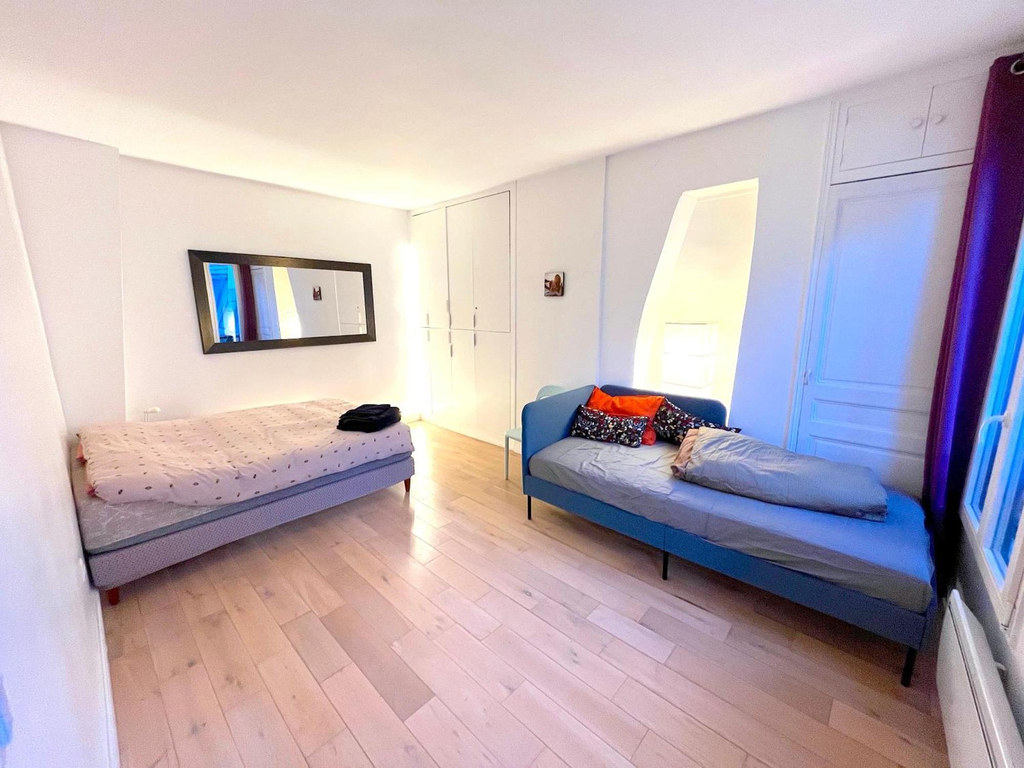 Lovely In Heart Of 10 Min Walk To Louvre Apartment
