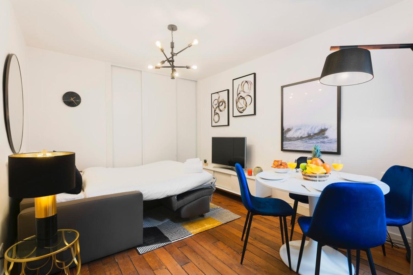 Bnbnook - Cozy 1br Steps From Notre-dame & Seine Apartment *