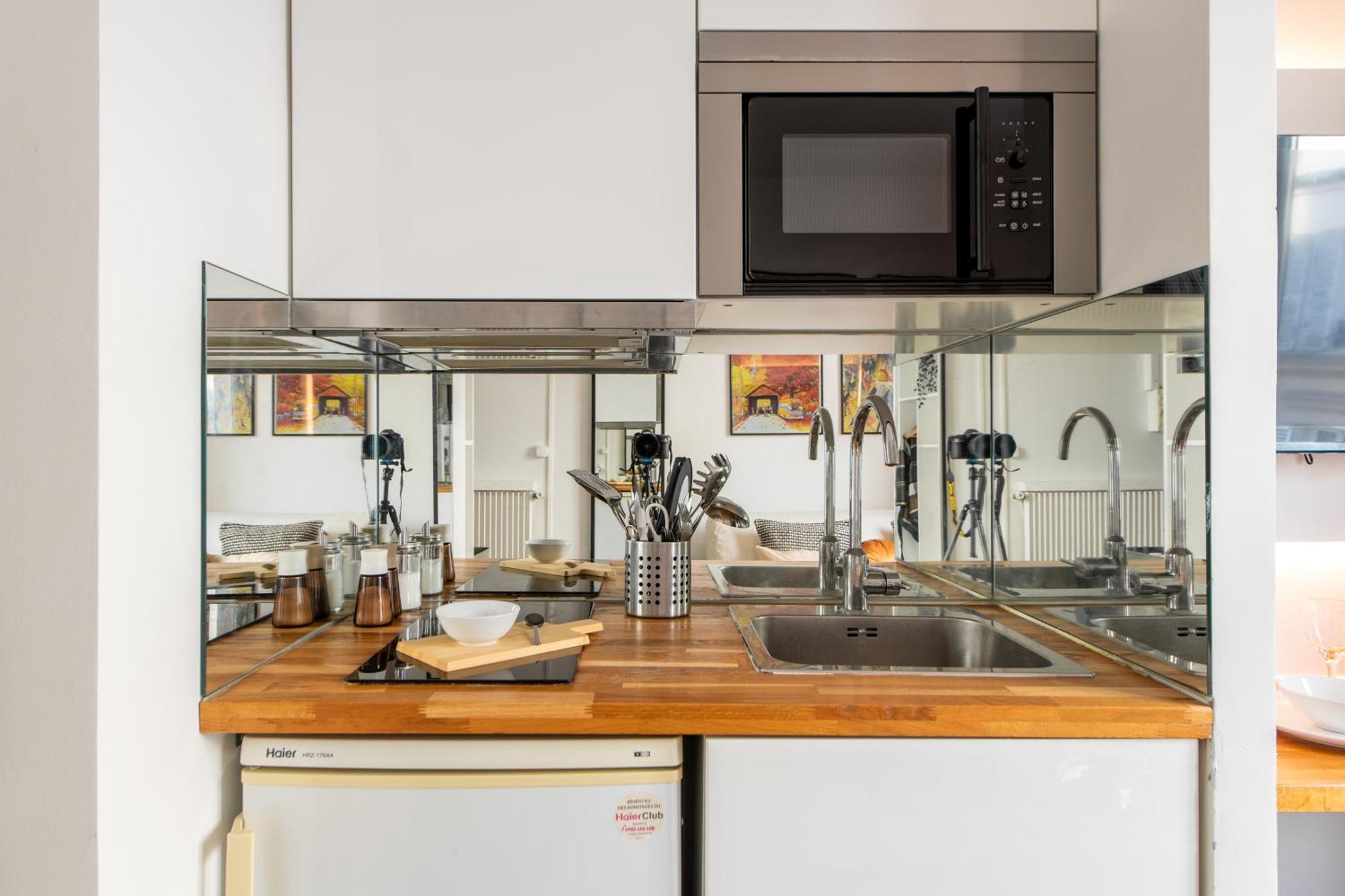Cozy - Eiffel Tower - Sleeps 2p * Paris