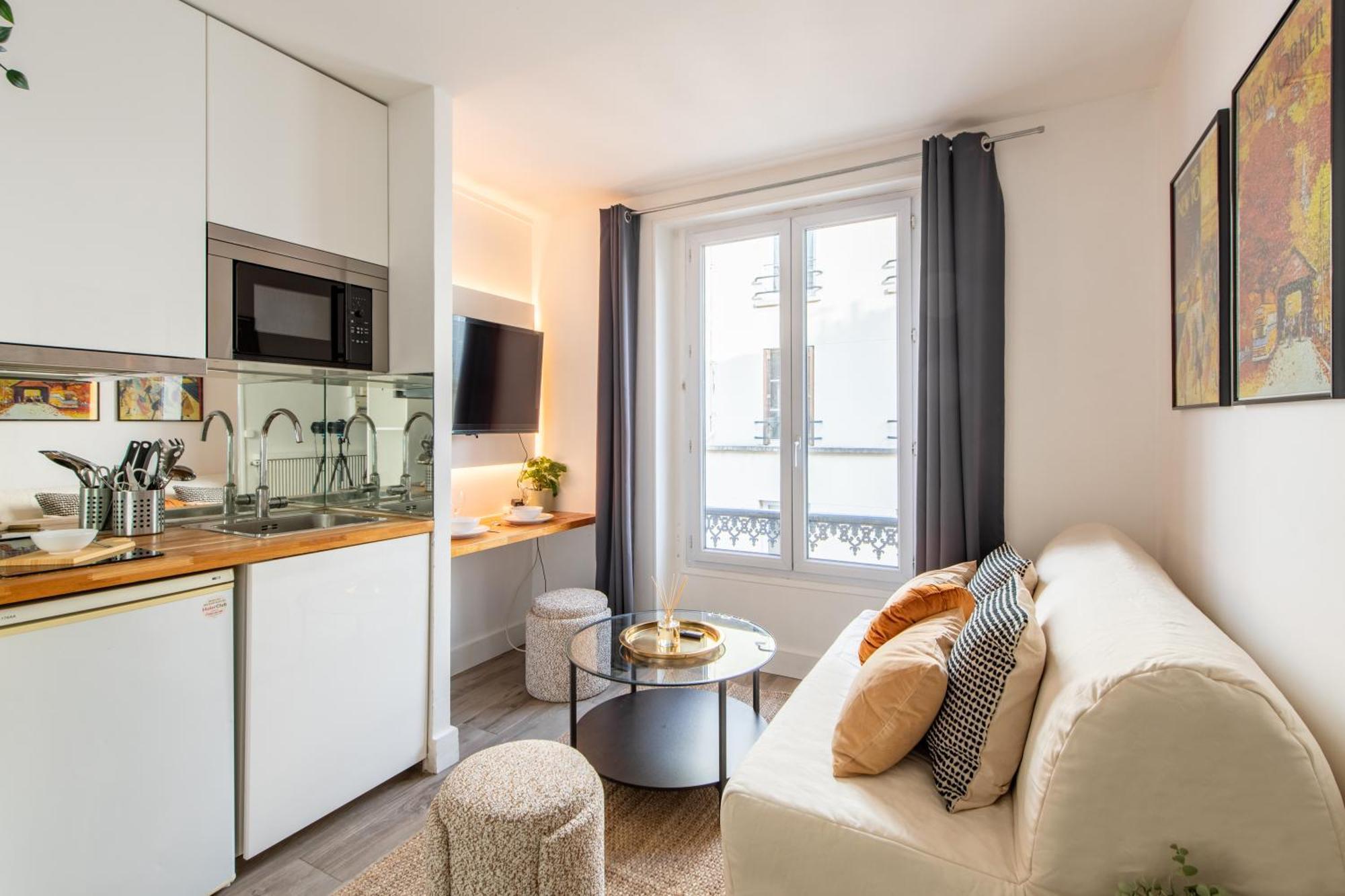 Apartment Cozy - Eiffel Tower - Sleeps 2p