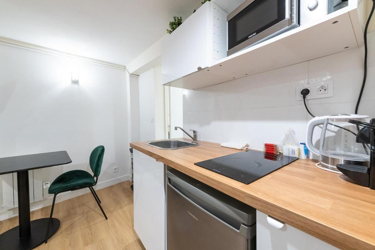 Avenue Breteuil Family - 11 Pers - Unique - Cosy Apartment Paris