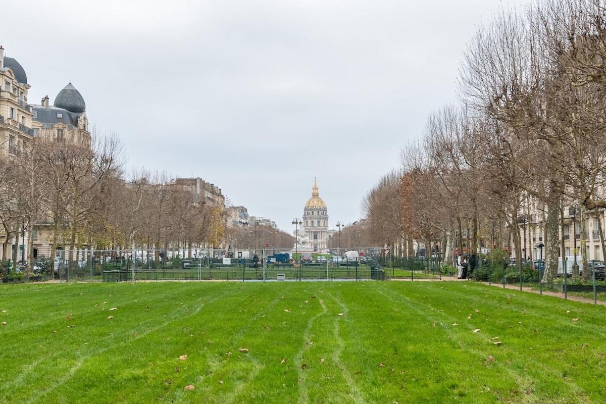 Avenue Breteuil Family - 11 Pers - Unique - Cosy Apartment Paris