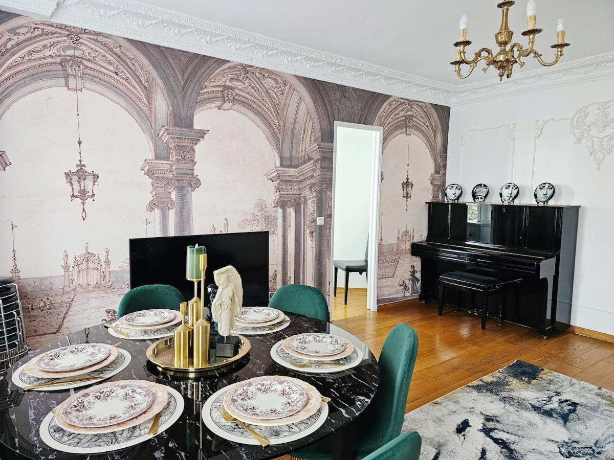 Grand Appt For 7p Center Apartment Paris