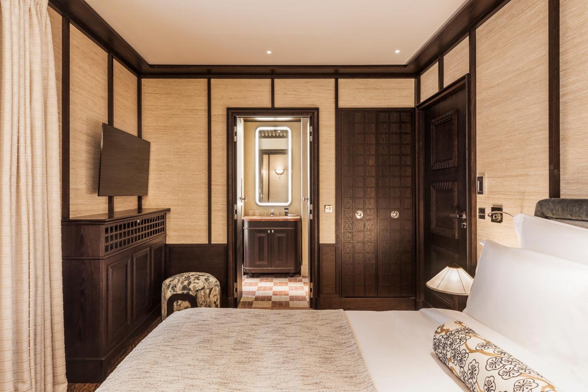 Hotel Hana Paris