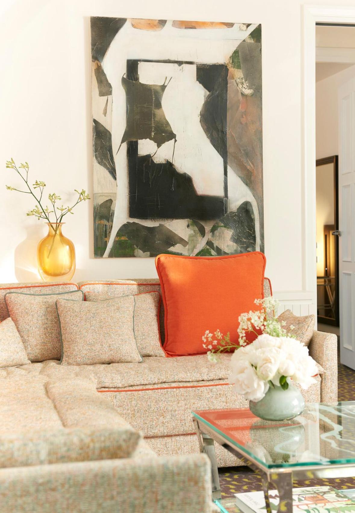 Hotel Le Burgundy Paris