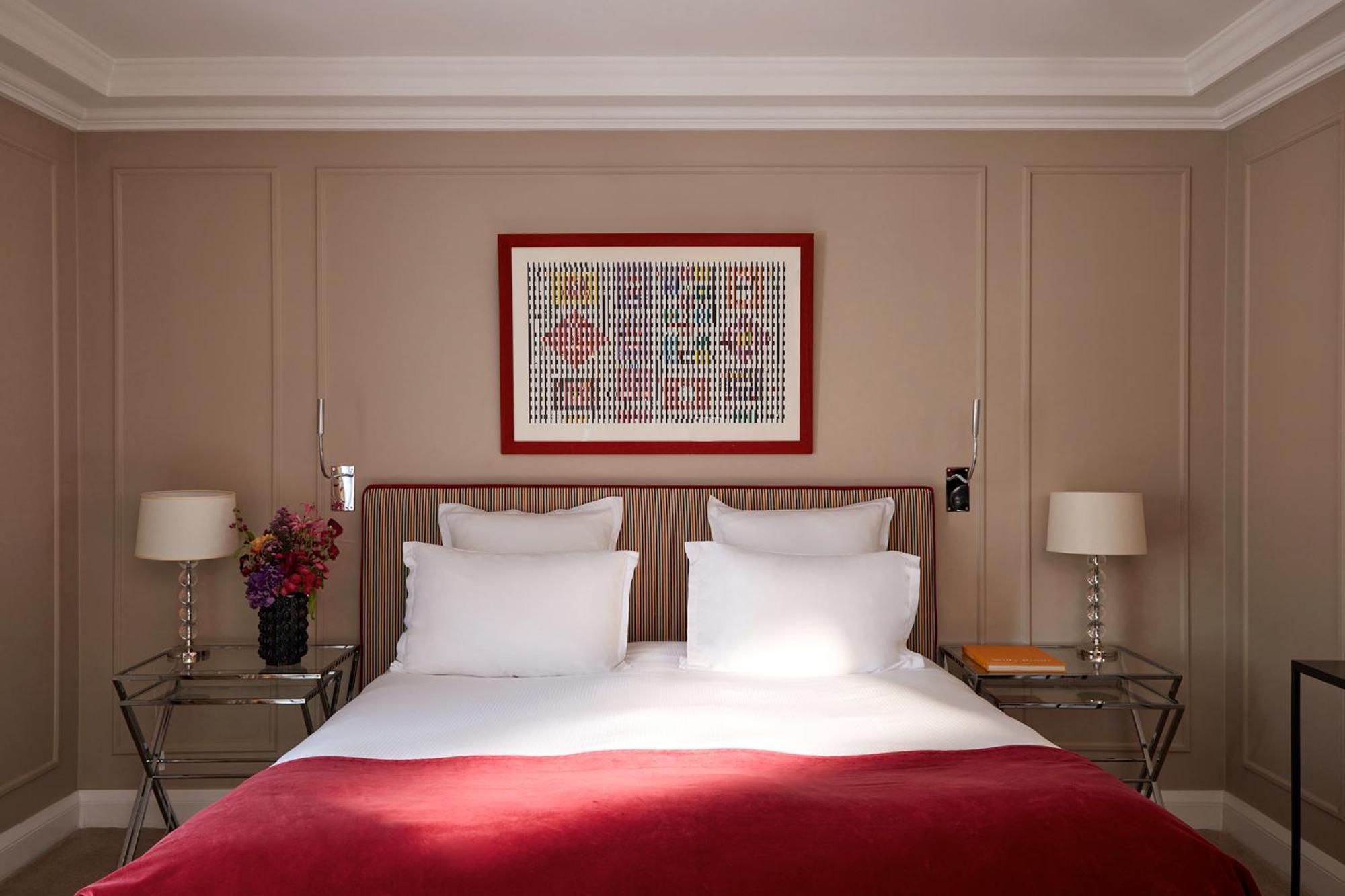 Le Burgundy Hotel
