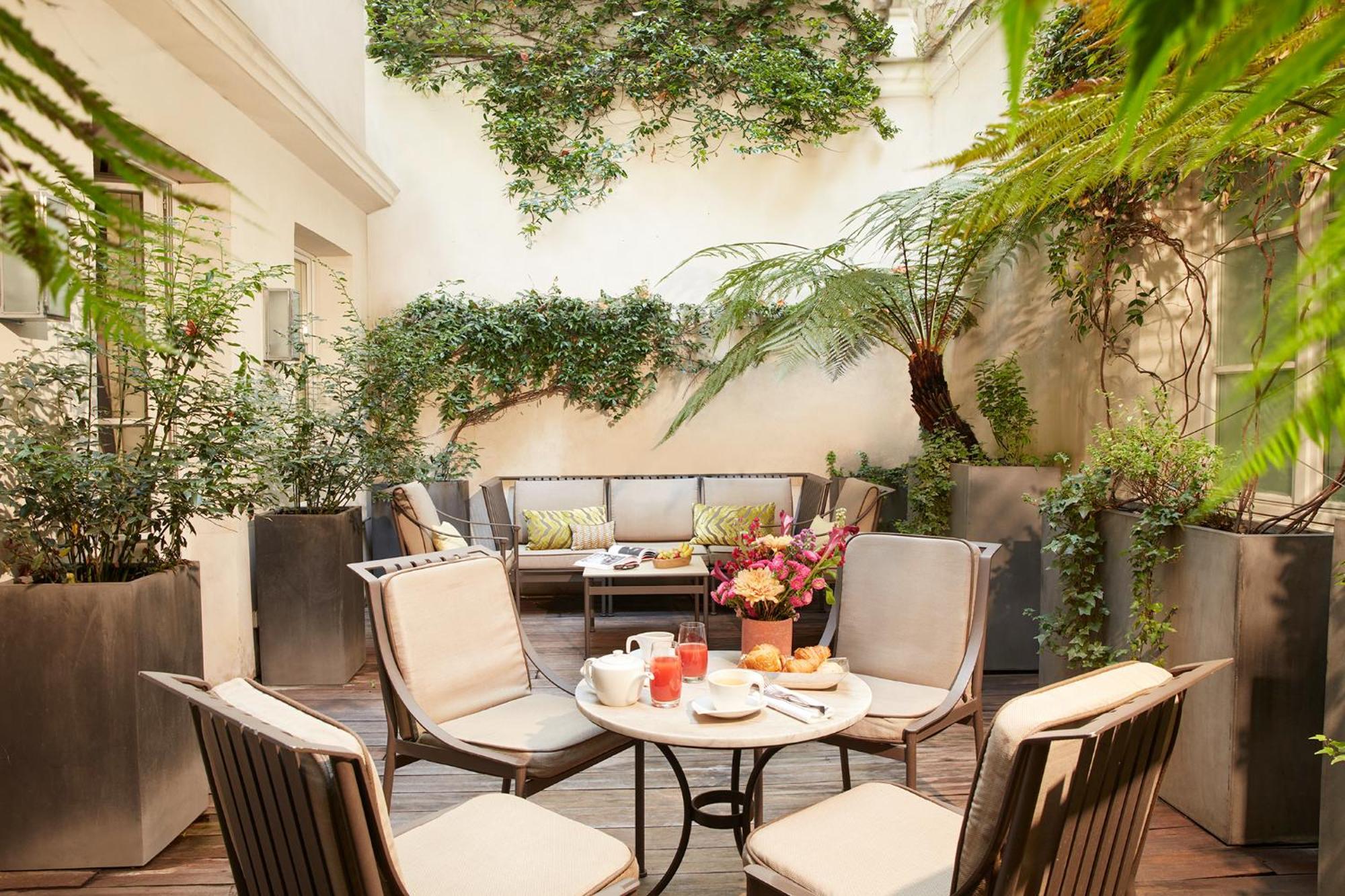Le Burgundy Hotel Paris