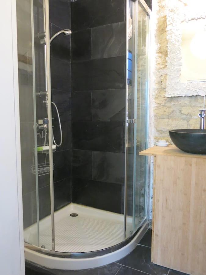 Apartment Montmartre Del Sarte Cosy Citycosy Paris