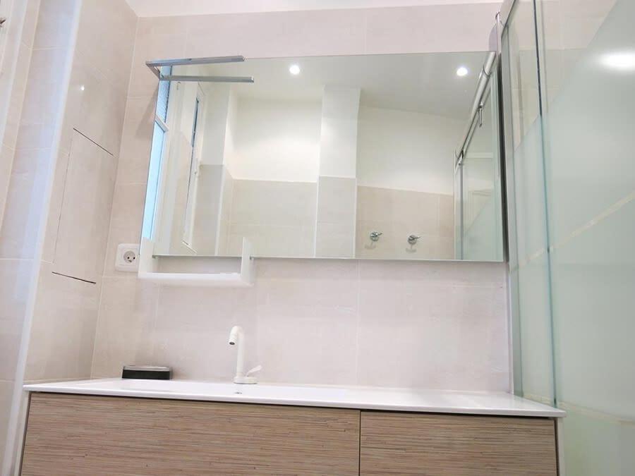 Champs Elysees Argentine Citycosy Apartment *