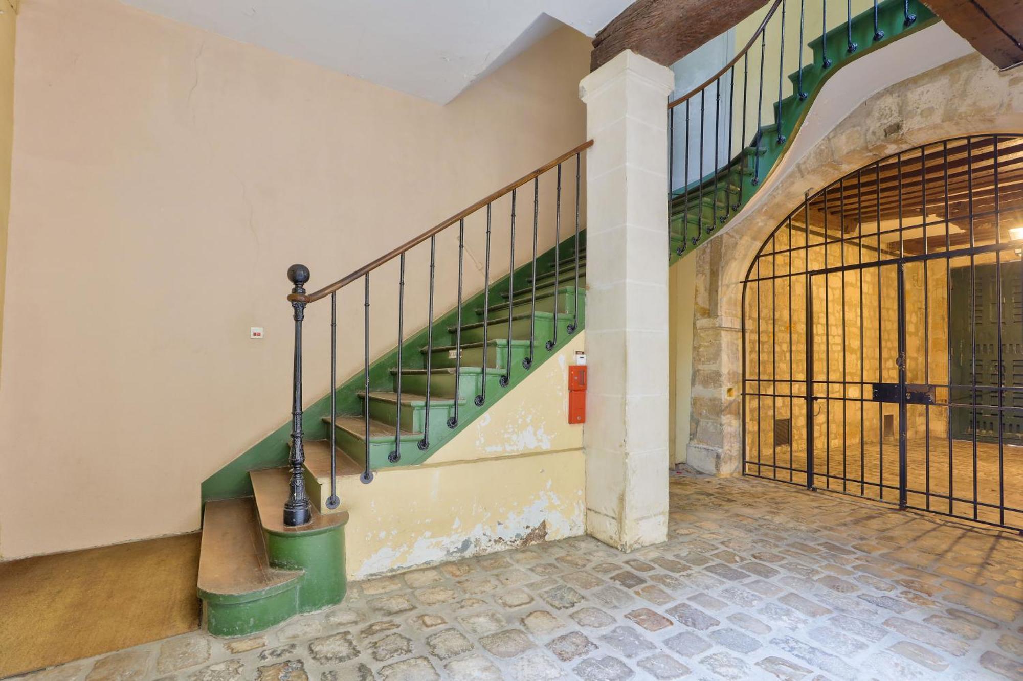 Appartement New & Design In The Heart Of Le Marais
