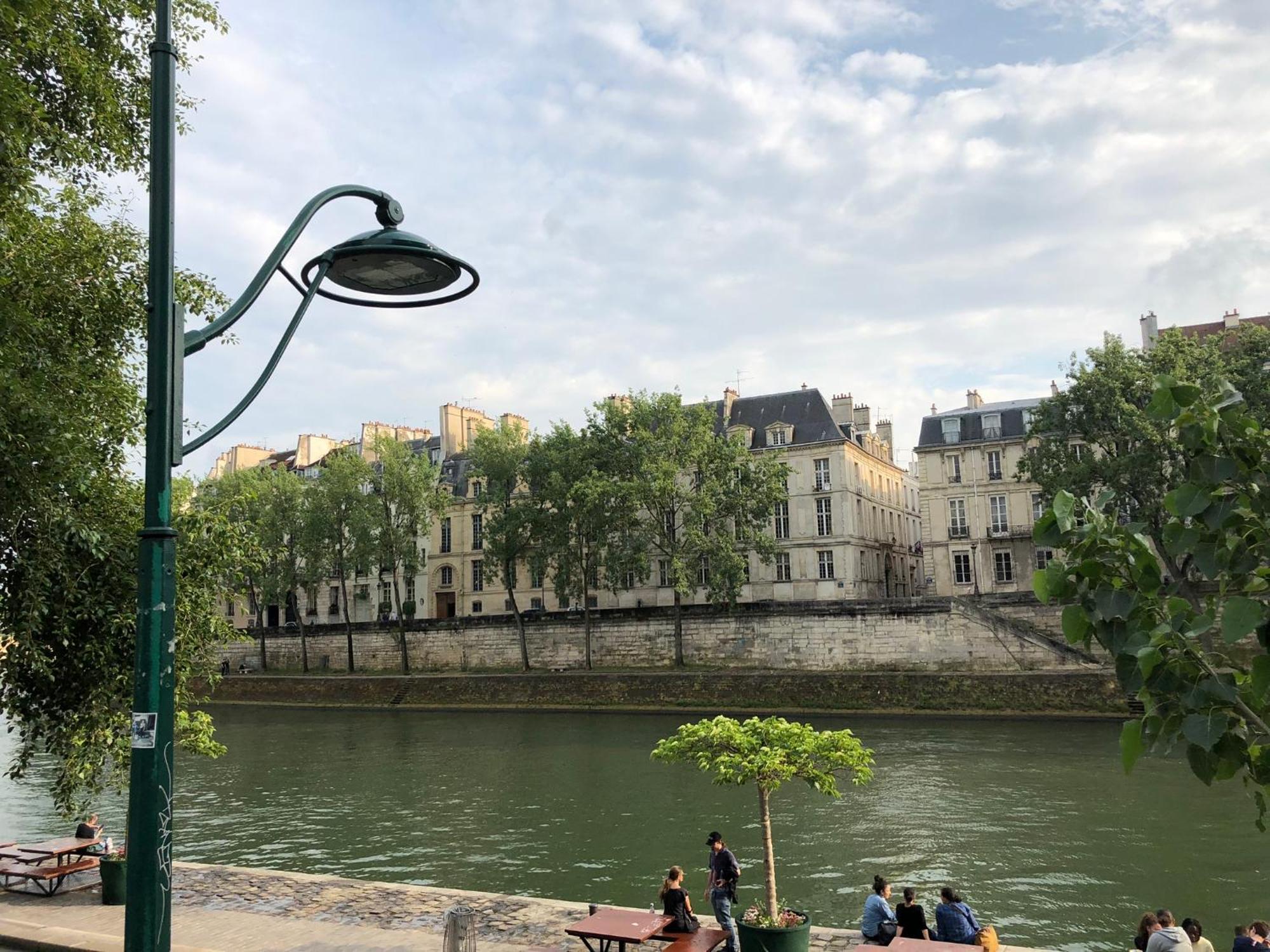 Charming Getaway In Le Marais - Oberkampf Working & Living
