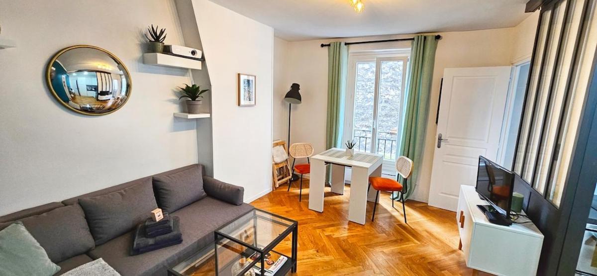 Lovely Flat Abbesses Center - Montmartre Appartement *